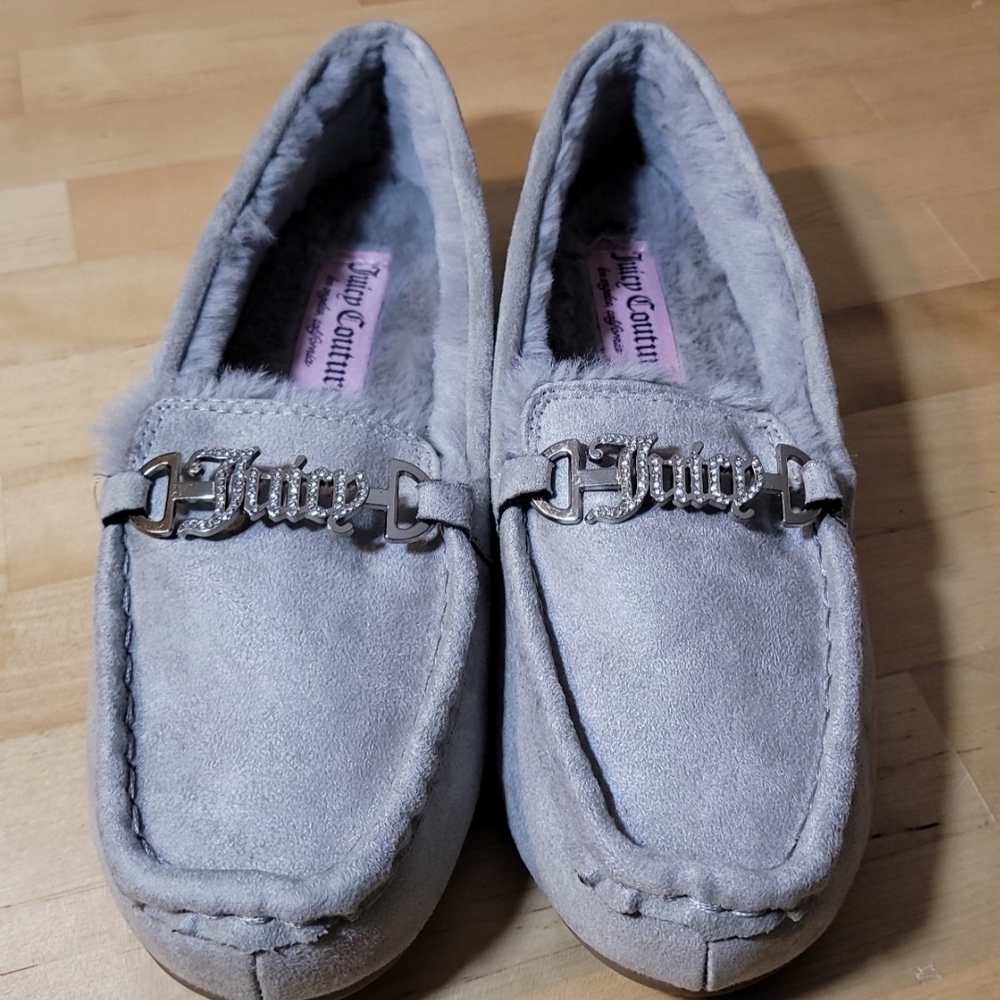 Juicy Couture Gray Slippers